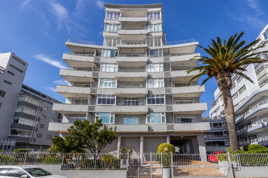 1 Bedroom Property for Sale in Three Anchor Bay Western Cape